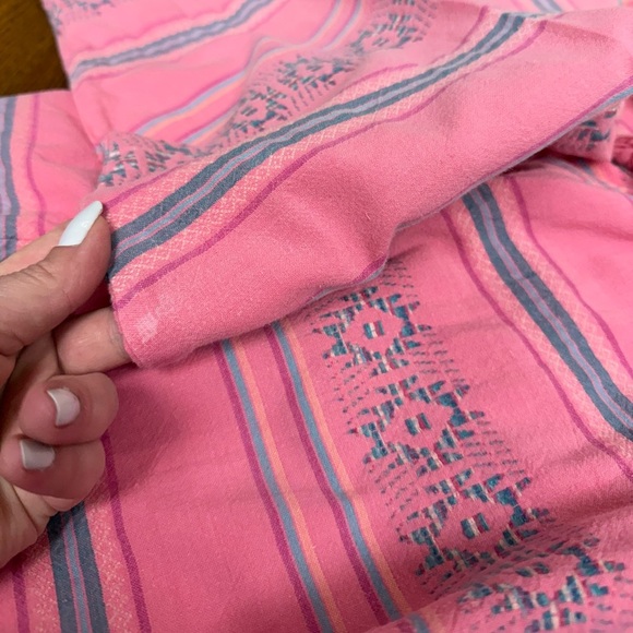 Nuovo Vintage 90s Pink Southwestern Stripe Long Sleeve Button-Up Shirt Sz Medium - Picture 8 of 9